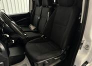 Mercedes-Benz Vito 25