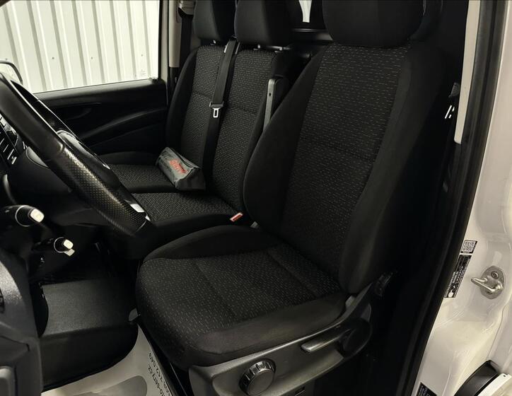 Mercedes-Benz Vito 25