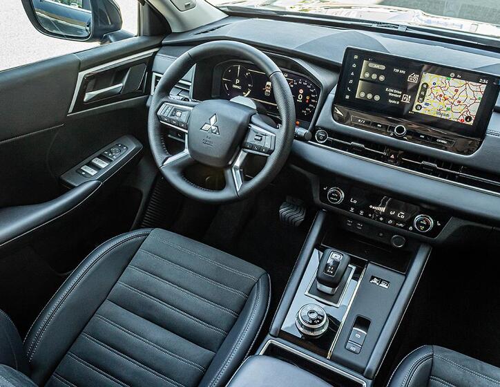Mitsubishi Outlander 10