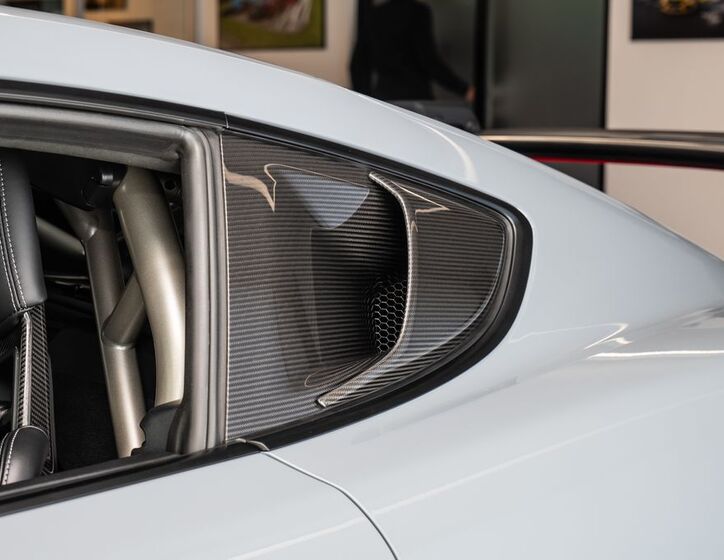 Porsche Cayman 29