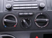 Volkswagen Caravelle 18