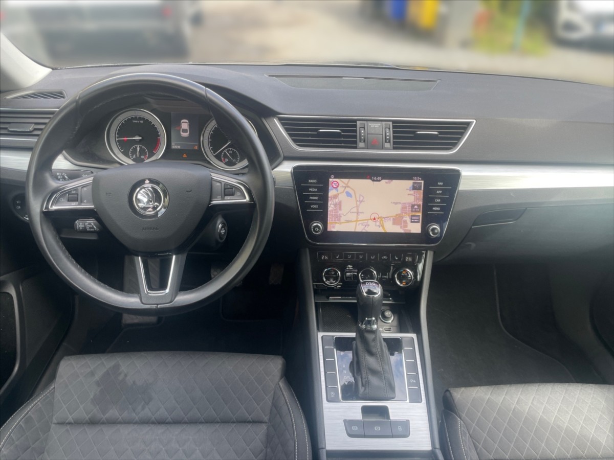 Škoda Superb
