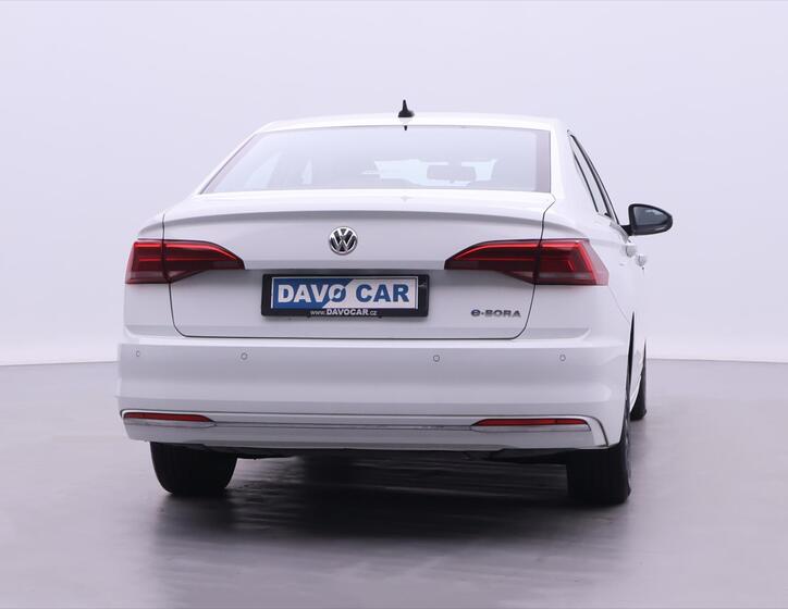 Volkswagen Bora 6