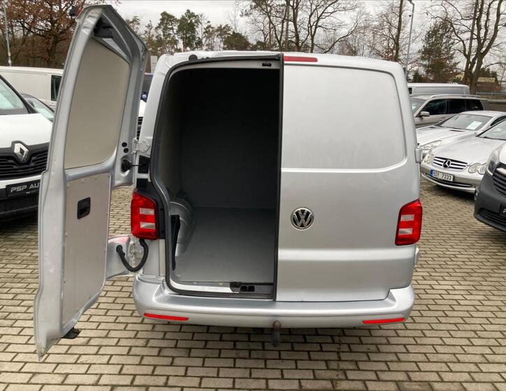 Volkswagen Transporter 38