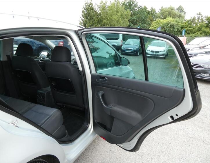 Volkswagen Golf Plus 24