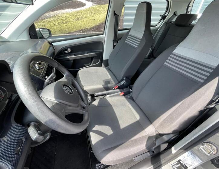 Volkswagen up! 10