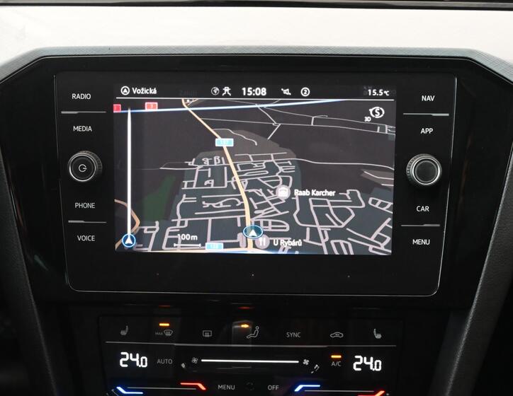 Volkswagen Passat 19