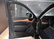 Volvo XC90 17