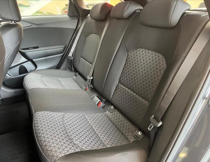 KIA Ceed 14