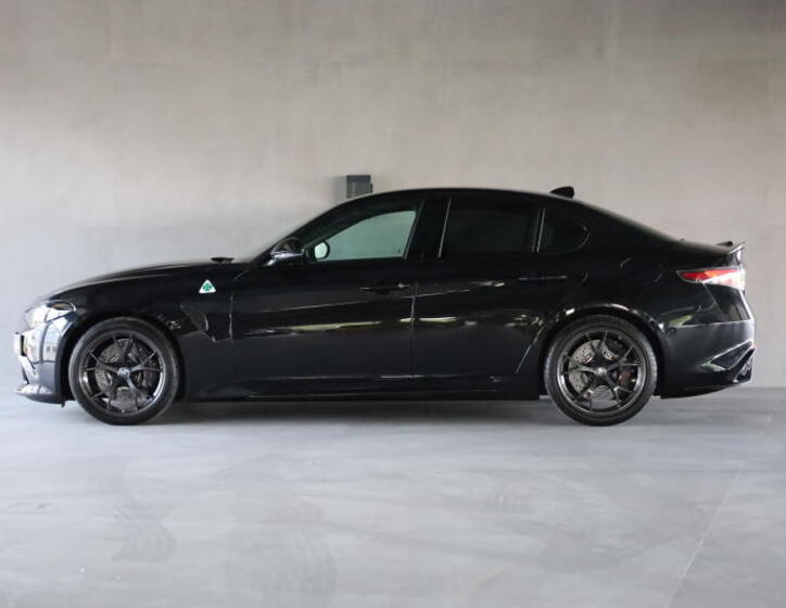 Alfa Romeo Giulia 3