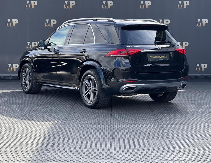 Mercedes-Benz GLE 7