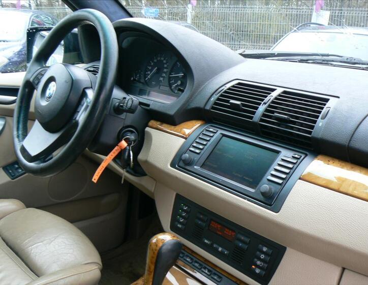 BMW X5 17