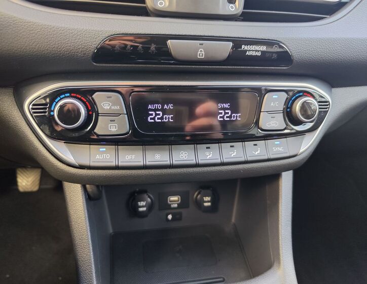 Hyundai i30 22