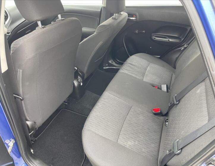 Suzuki Baleno 12