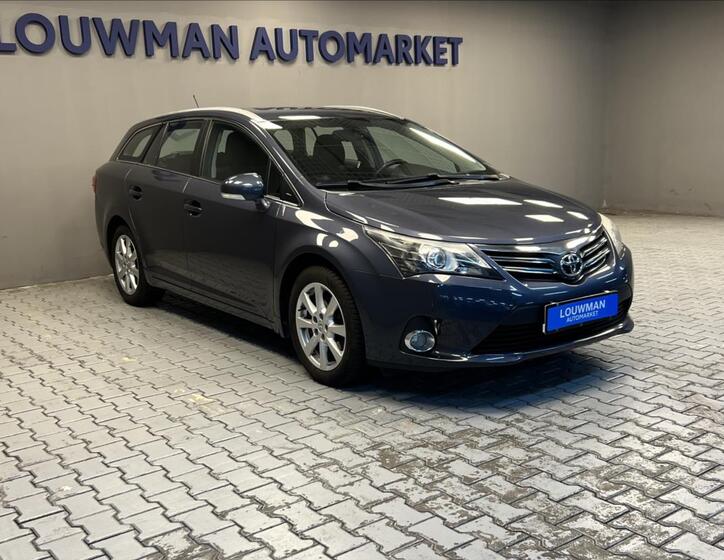 Toyota Avensis 13