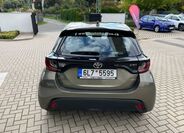Toyota Yaris 29