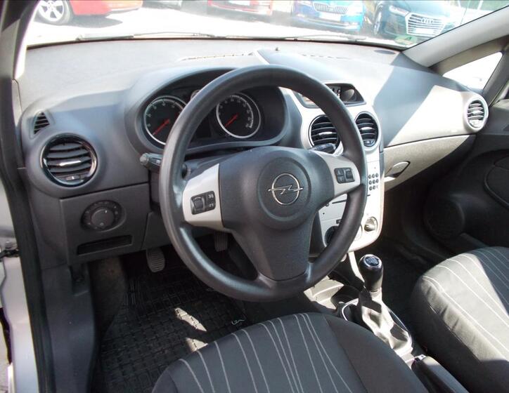 Opel Corsa 14