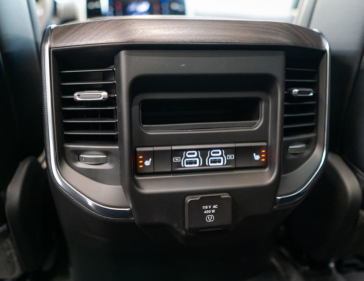 Dodge RAM 37
