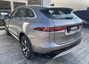 Jaguar F-Pace 4