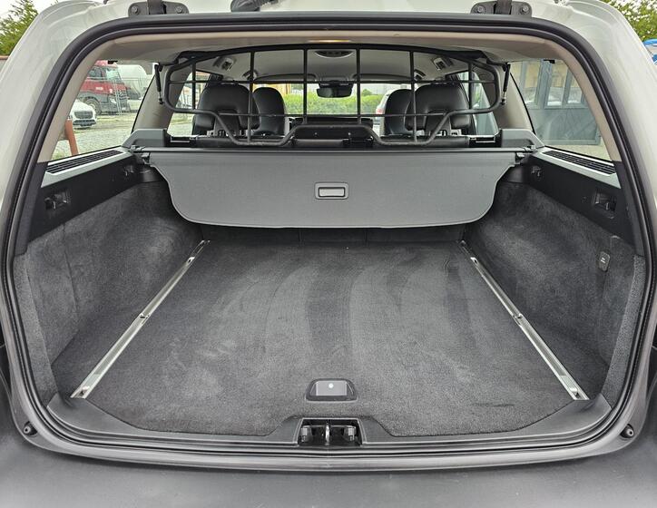 Volvo XC70 43