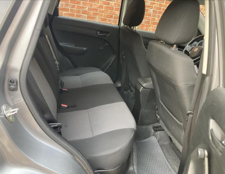 Suzuki Vitara 10