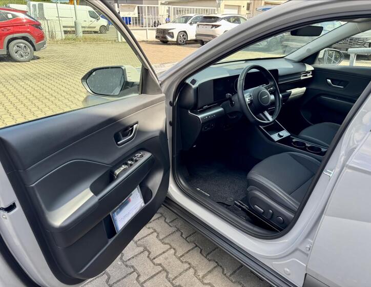 Hyundai Kona 8