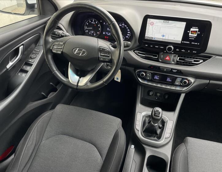 Hyundai i30 11