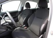 Peugeot 208 9