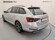 Škoda Superb 8