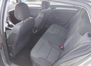 Volkswagen Golf 10