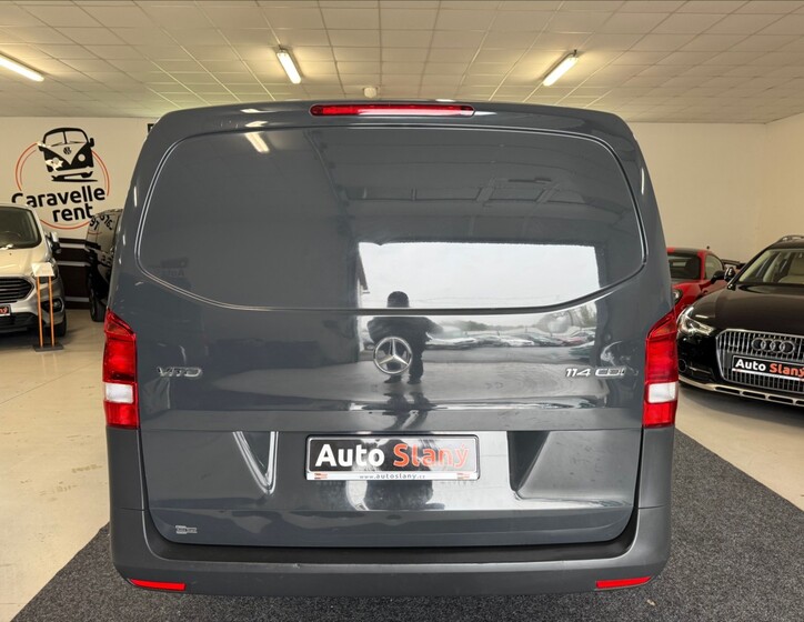 Mercedes-Benz Vito 8