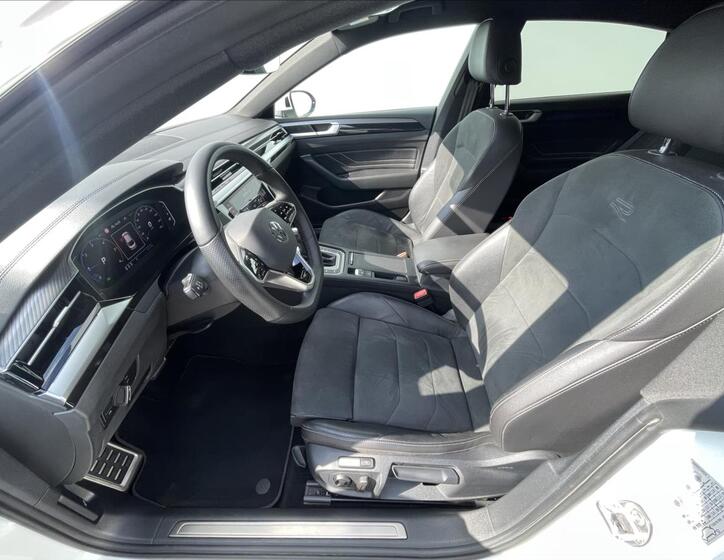 Volkswagen Arteon 4