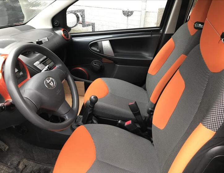 Toyota Aygo 8