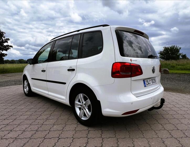 Volkswagen Touran 12
