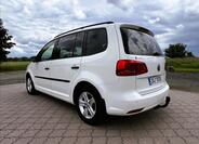 Volkswagen Touran 12