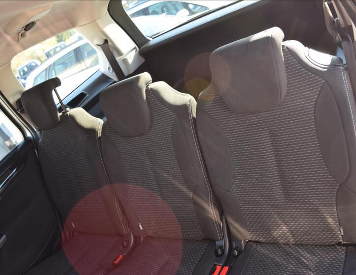 Citroën C4 Picasso 17