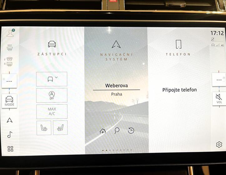 Land Rover Range Rover Velar 13