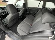 Volkswagen Golf 16