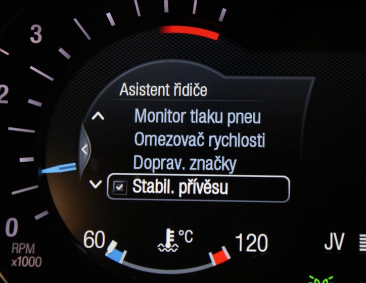 Ford S-MAX 11