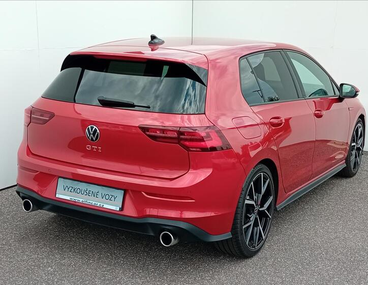 Volkswagen Golf 2