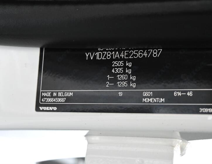 Volvo XC60 8