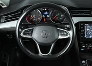 Volkswagen Passat 16