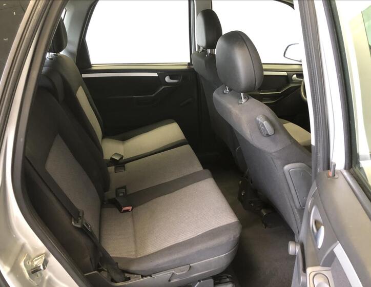 Opel Meriva 11