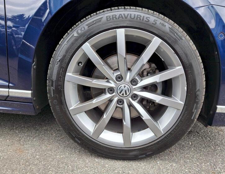 Volkswagen Passat 34