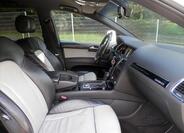 Audi Q7 13