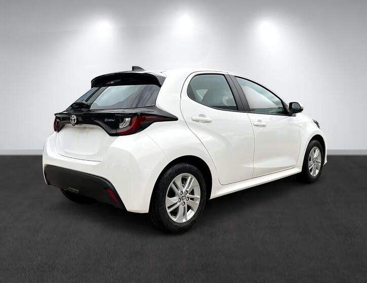 Toyota Yaris 6