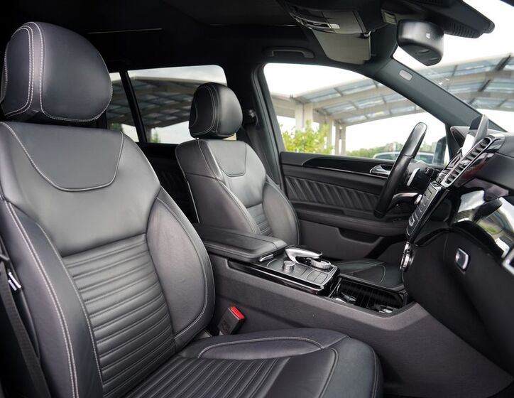 Mercedes-Benz GLS 33