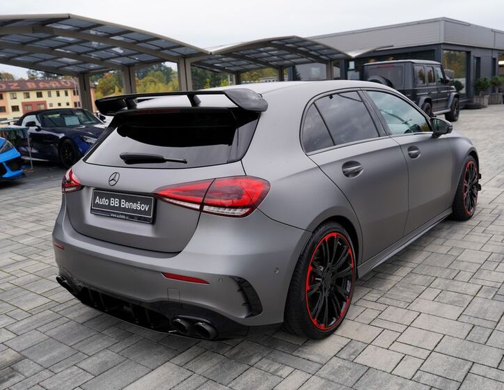 Mercedes-Benz Třídy A 6