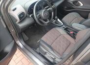 Toyota Yaris Cross 10