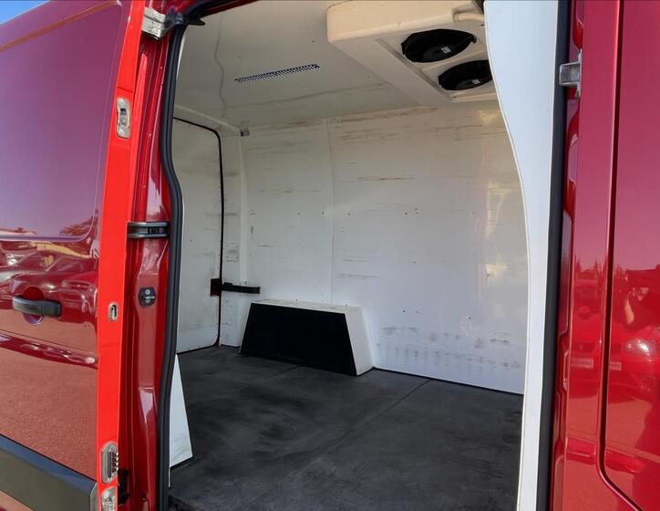 Renault Master 6